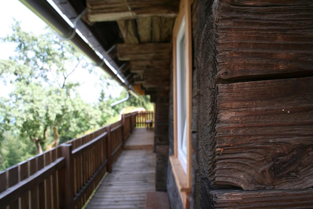 Ferienhaus Legat - Ein Platz Zum Traumen Hotell Pongratzen Exteriör bild